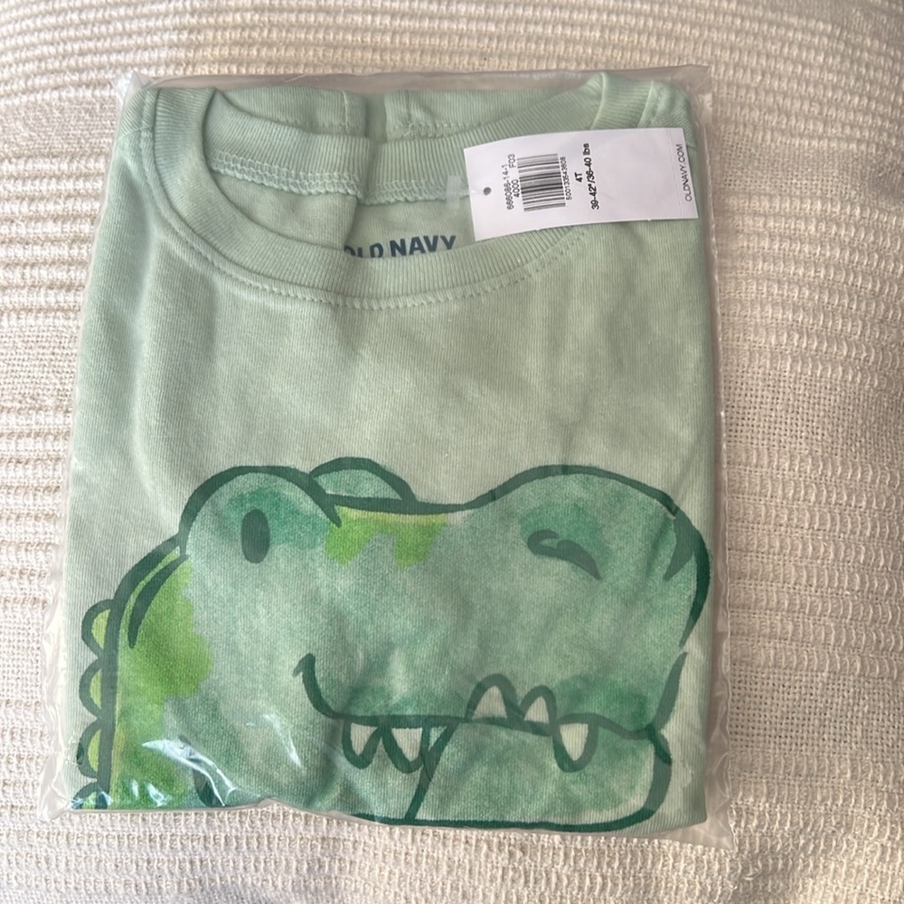 NWT Boys T-Shirt - Picture 3 of 4